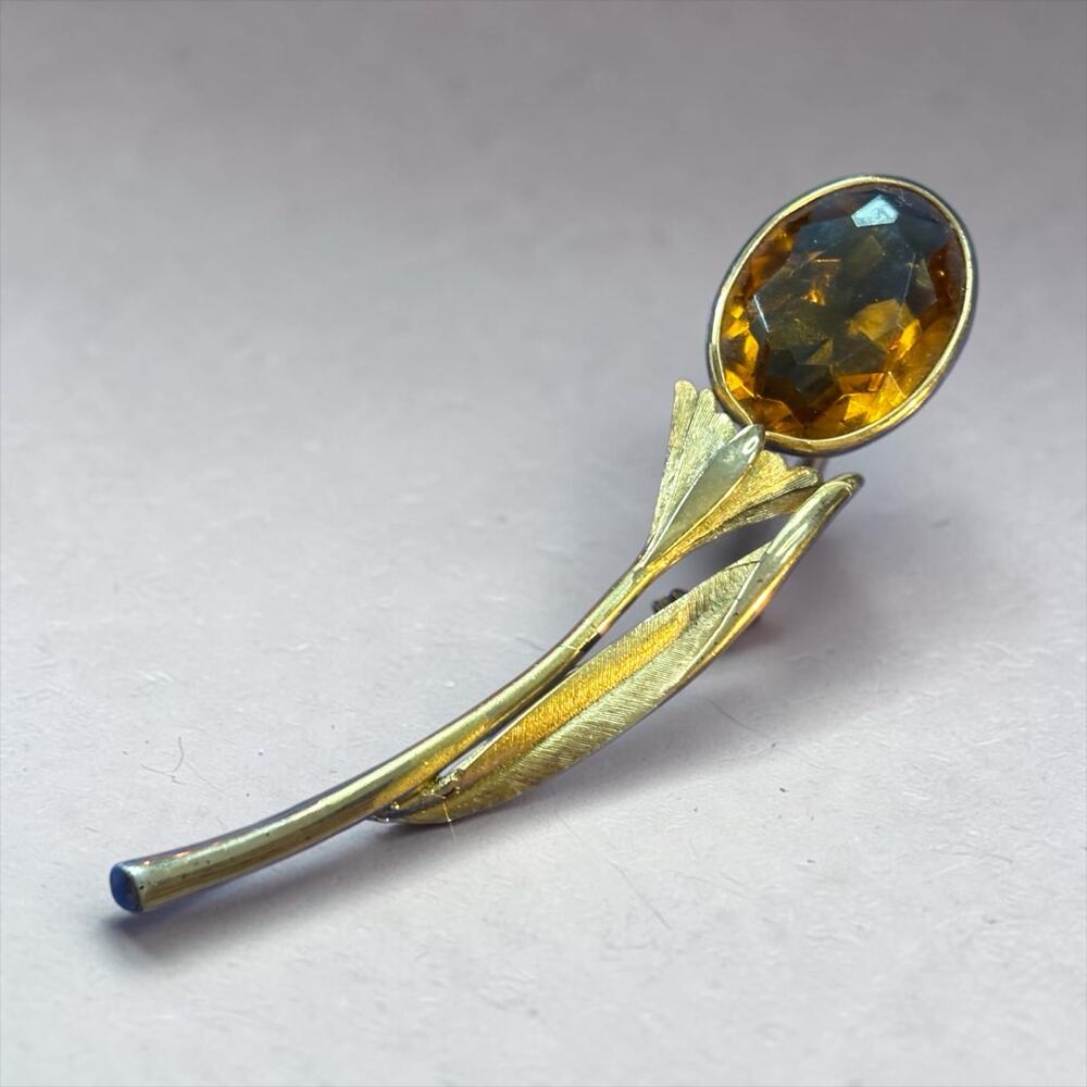 Vintage Amber Glass Flower Brooch Gold Tone Citrine Topaz Pin